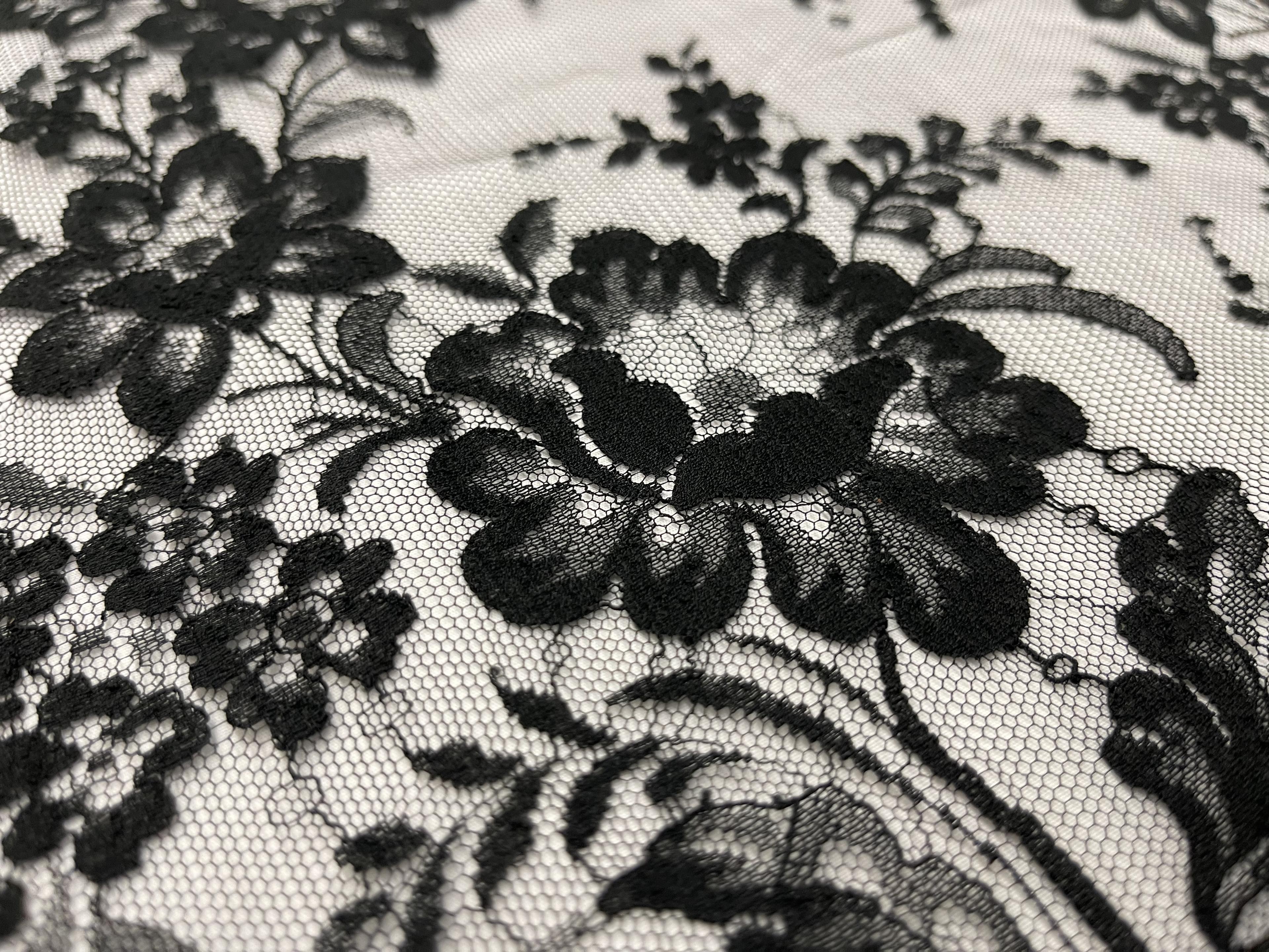 Made in France Chantilly Lace