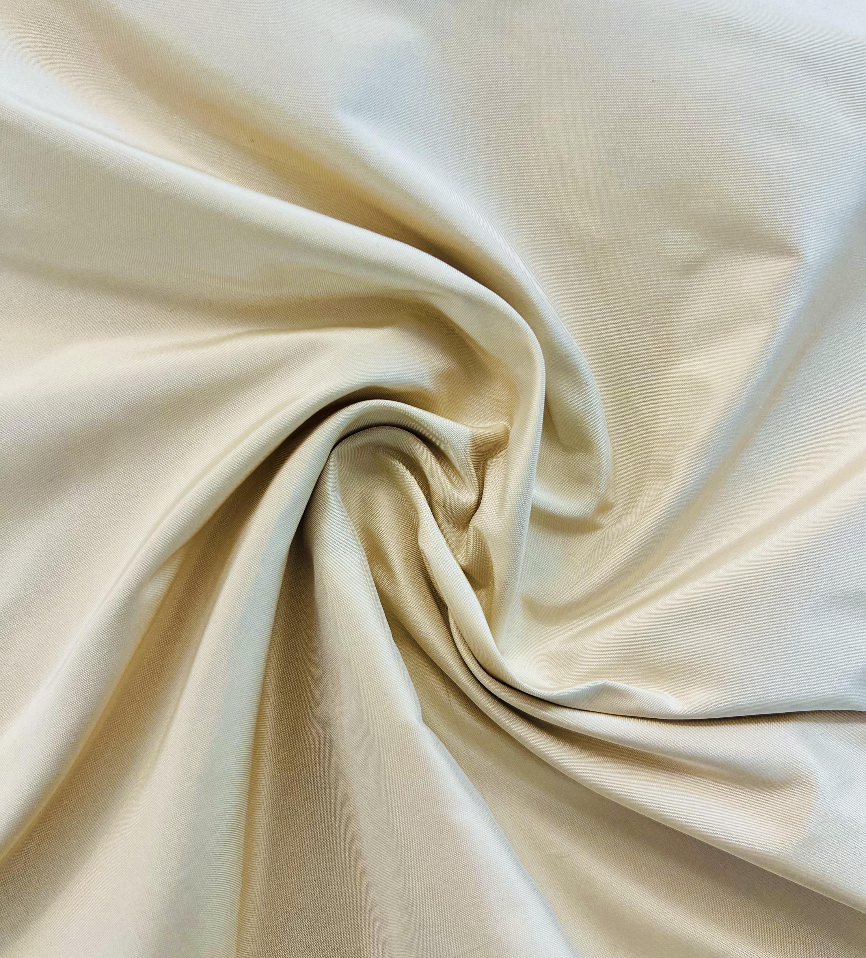 Silk Taffeta in Cream 