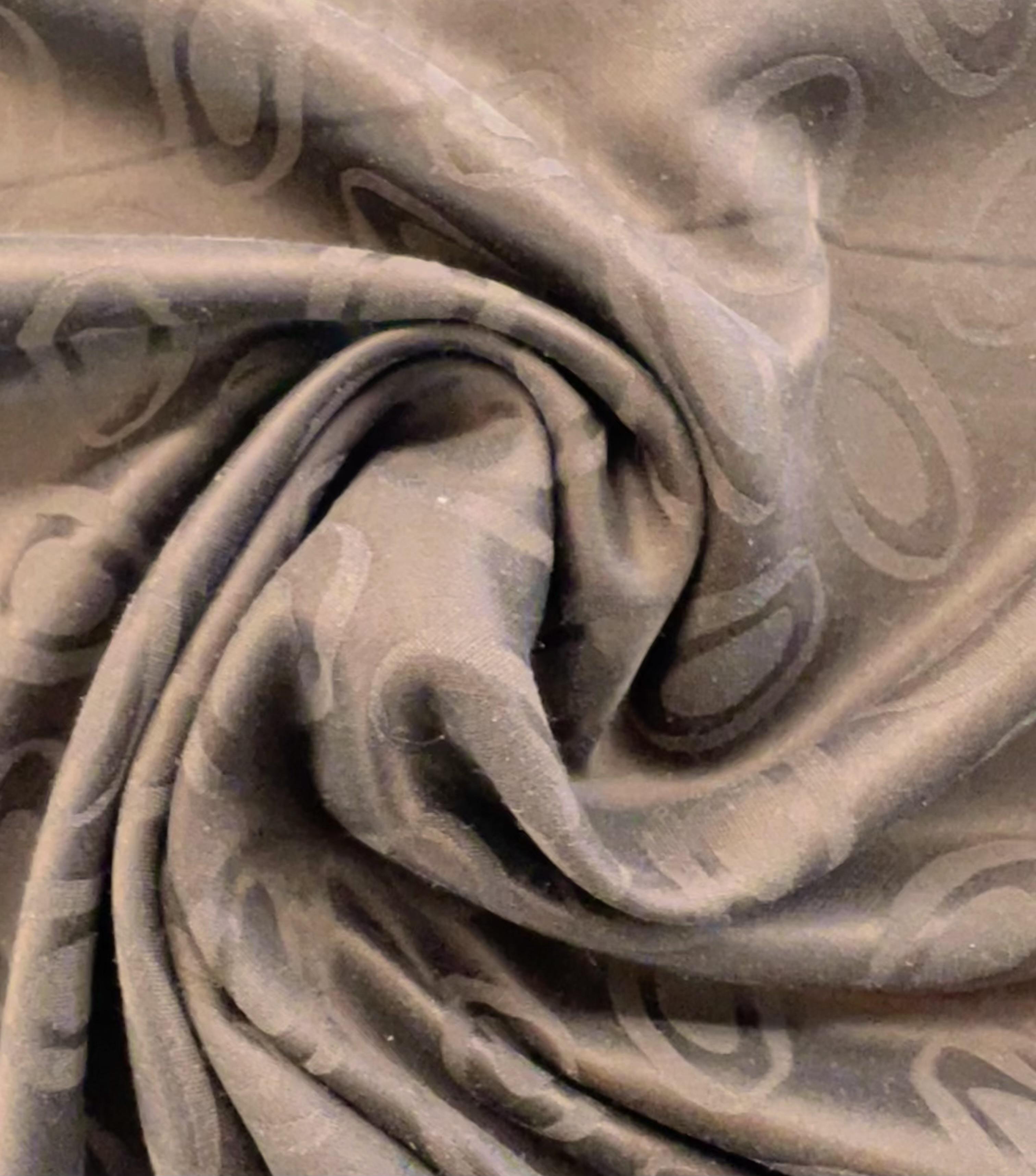 Made in Italy Pure Silk Floating Oval Jacquard in Brown