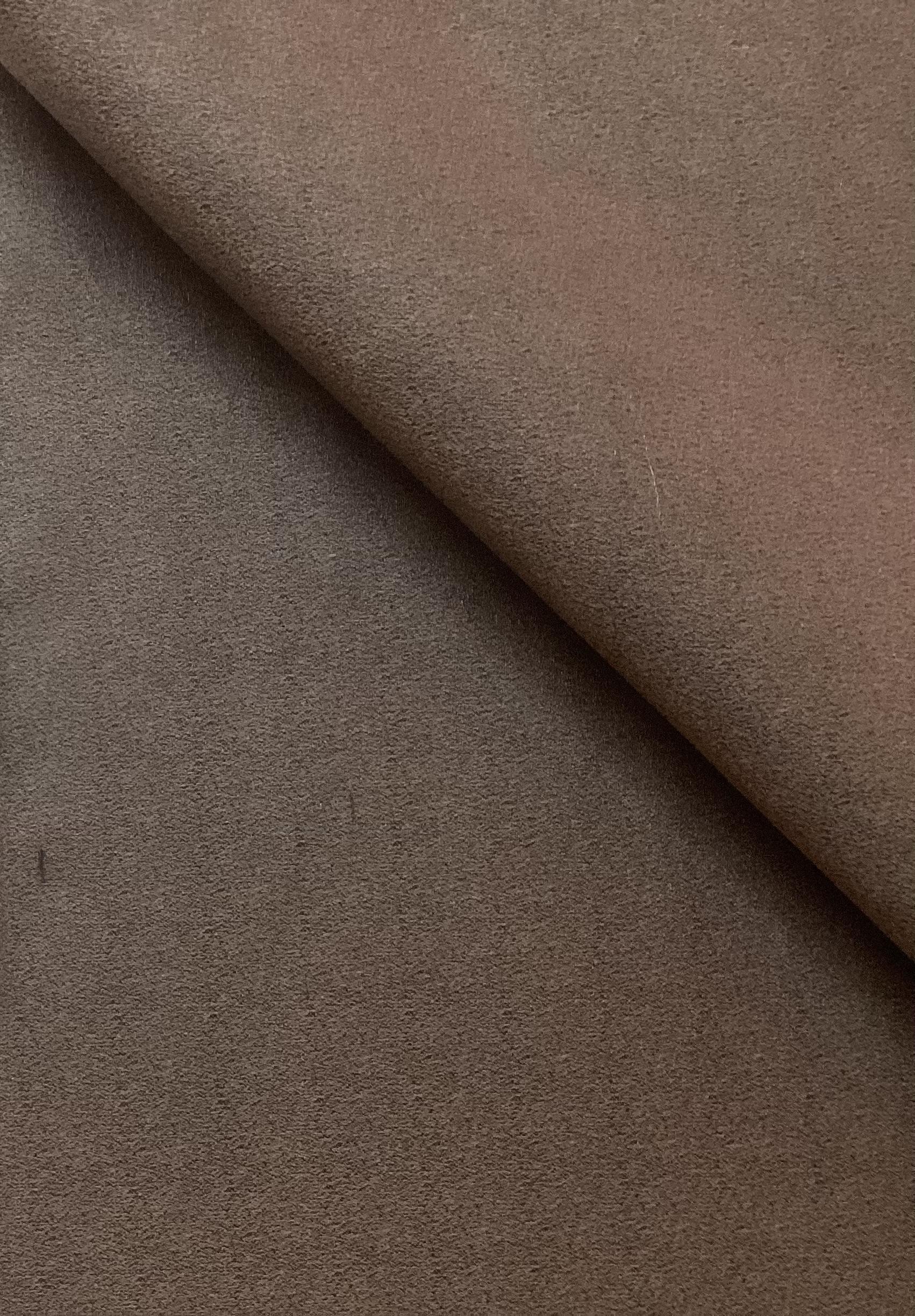 100% Silk Heather in Light Chestnut