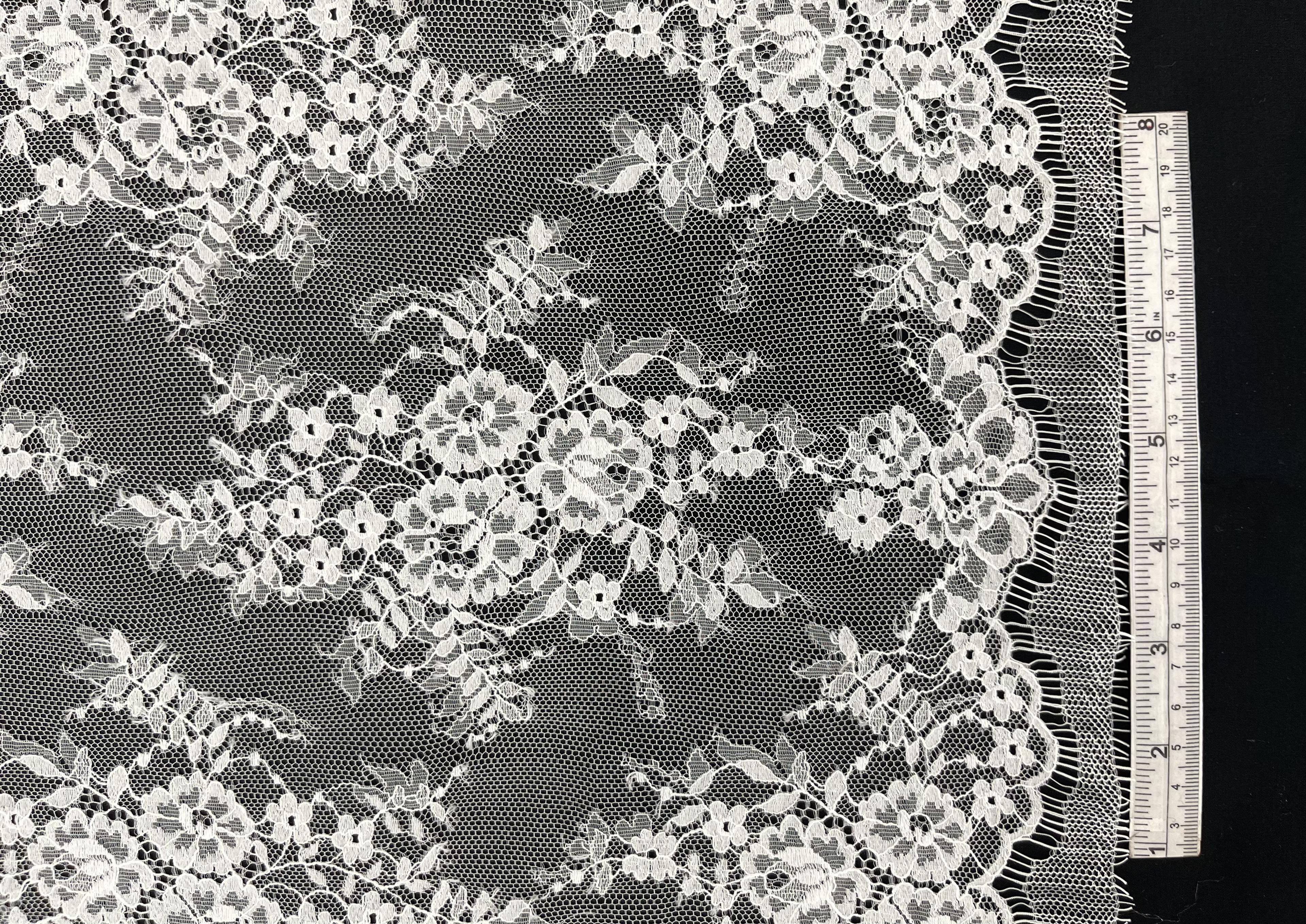 Made in Japan Chantilly Lace in White