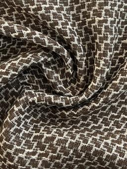 Woven Houndstooth in Brown