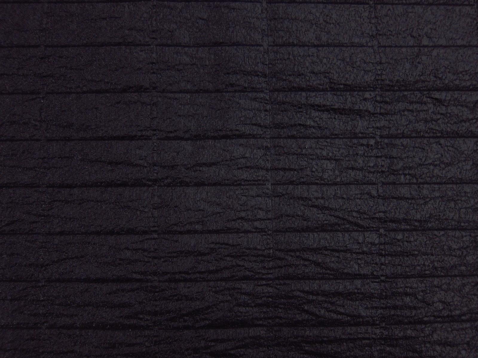 Silk Metallic Matelassé0