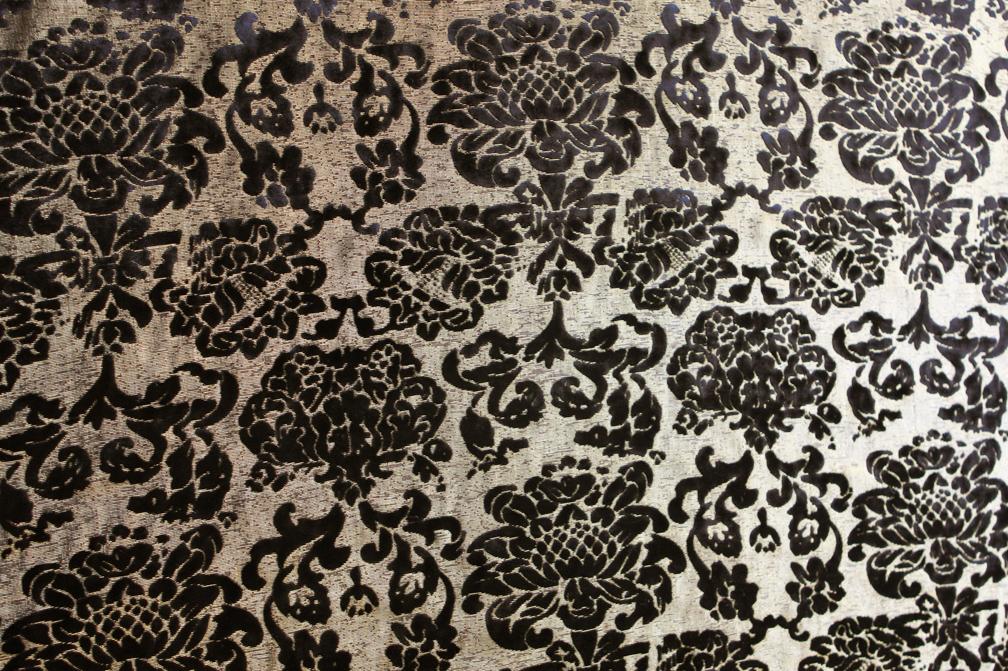 Silk Rayon Lurex BurnOut Velvet0