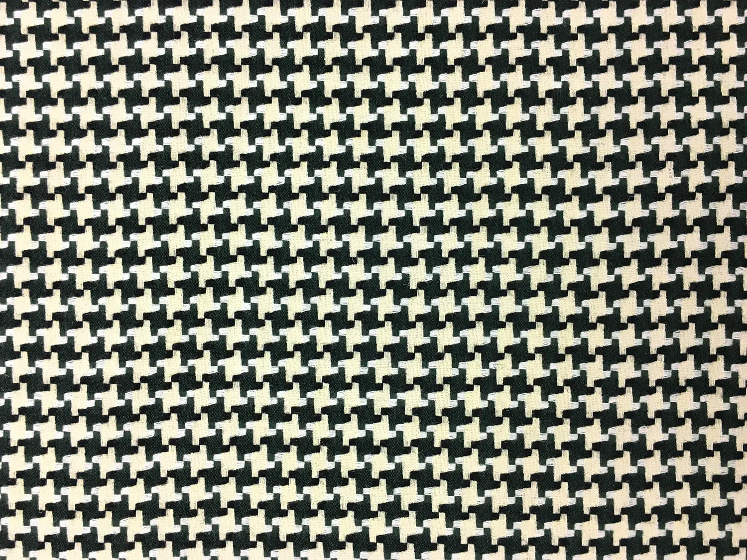 Italian Virgin Wool Novelty Houndstooth0