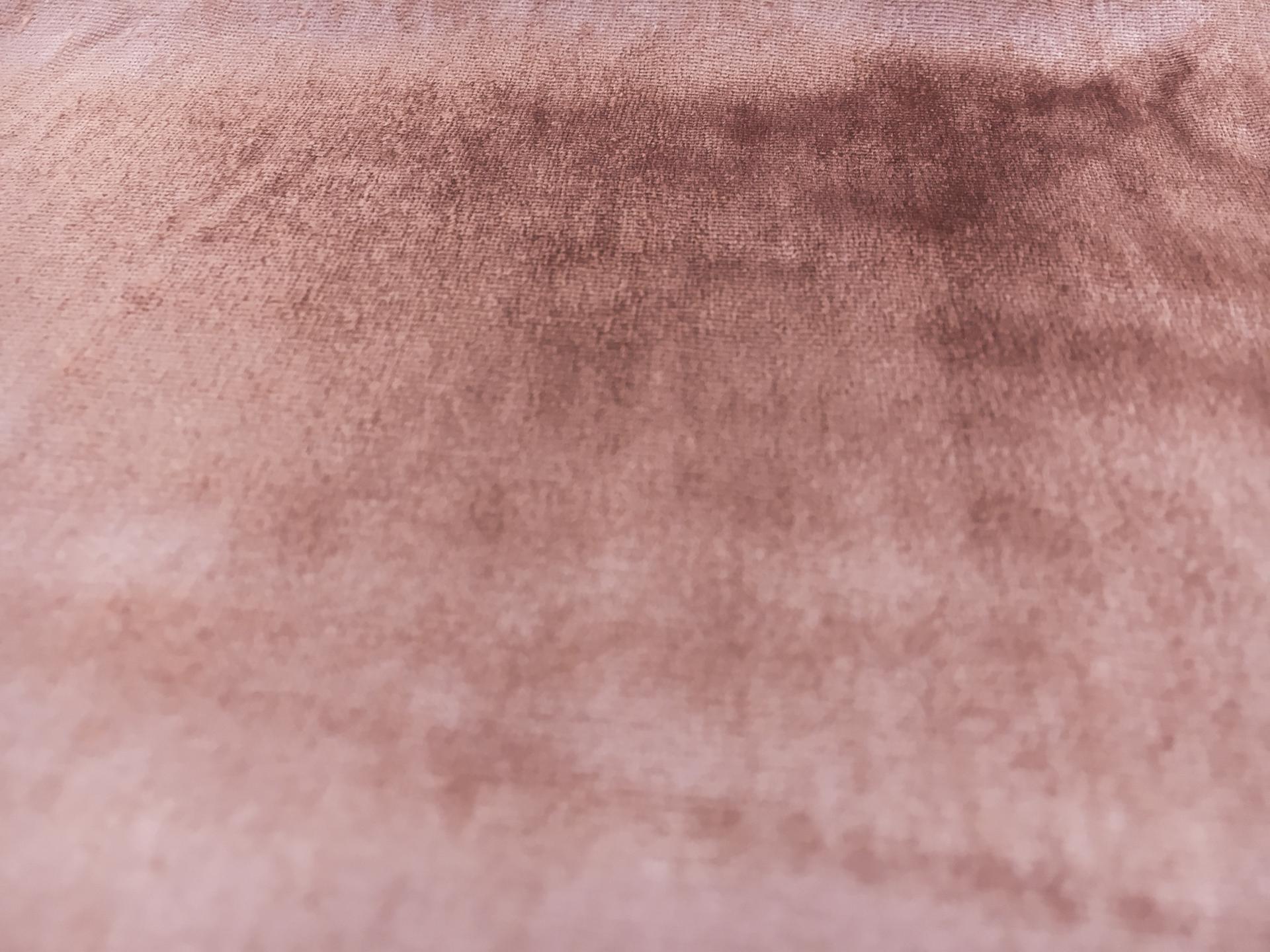 Nylon/Acetate Panné Velvet in Mauve1