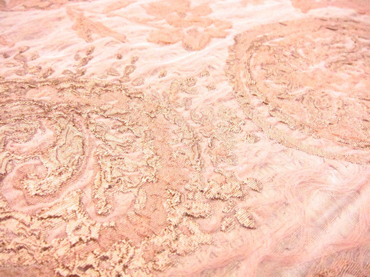 Silk Blend Metallic Cloqué2