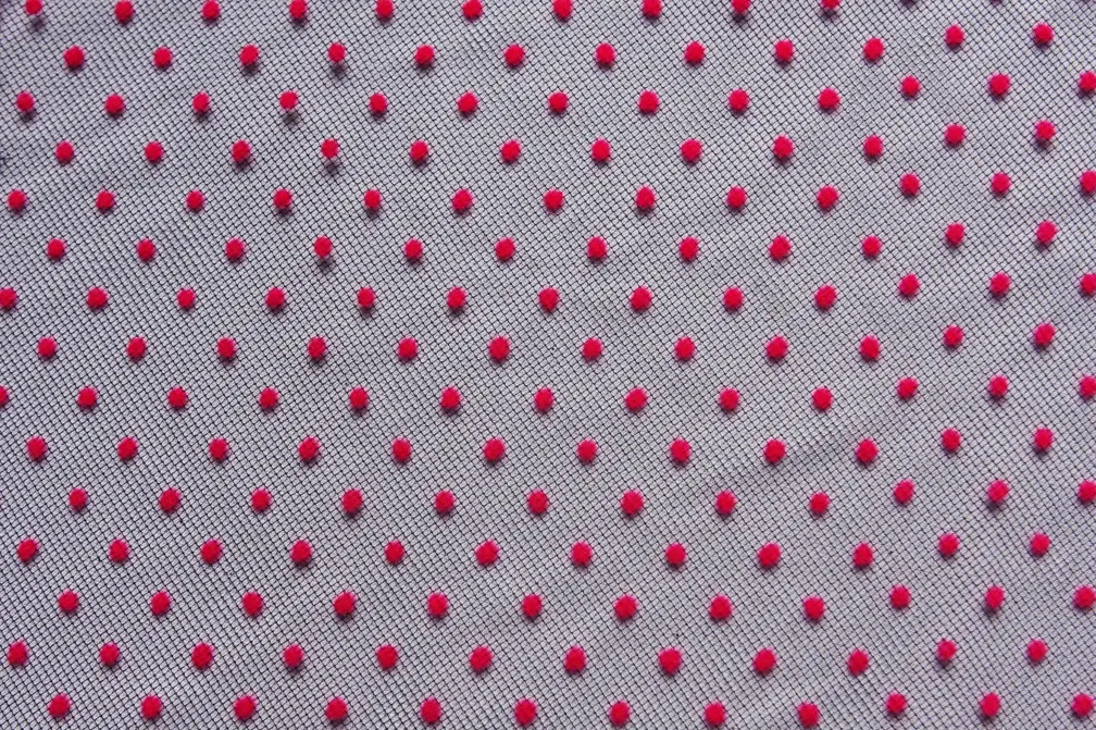 Flocked Dots on Illusion0