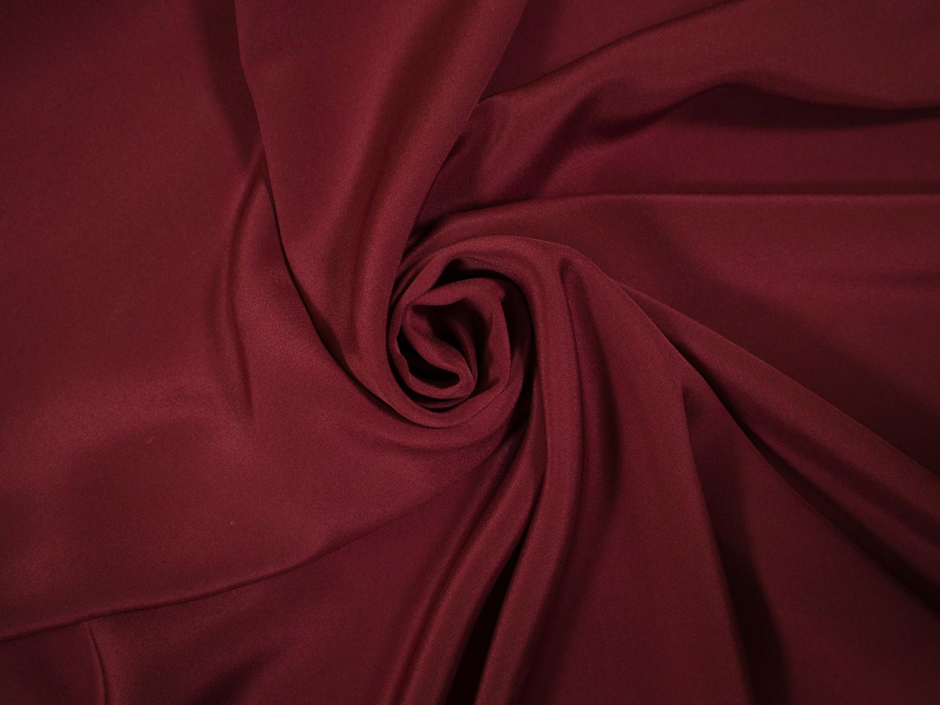 silk 4 ply crepe in burgundy- flat