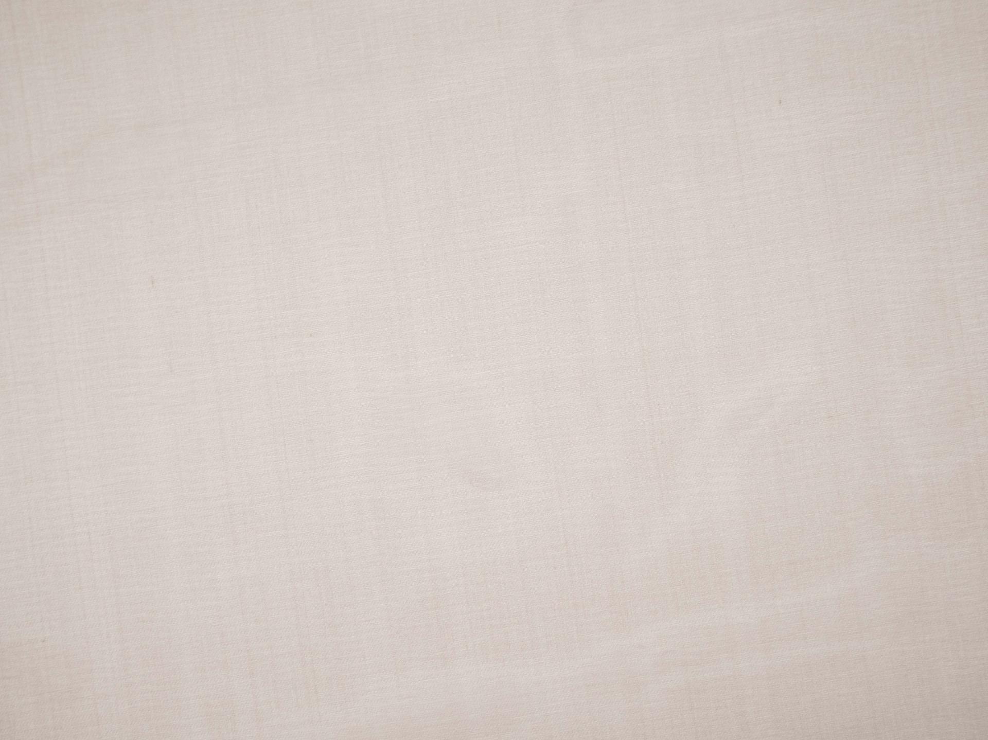 Solid organza in mushroom flat