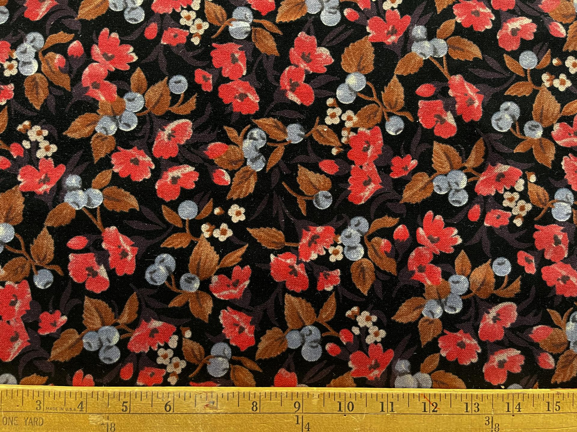 Vintage Cotton Velvet Print. Poppies and Berries
