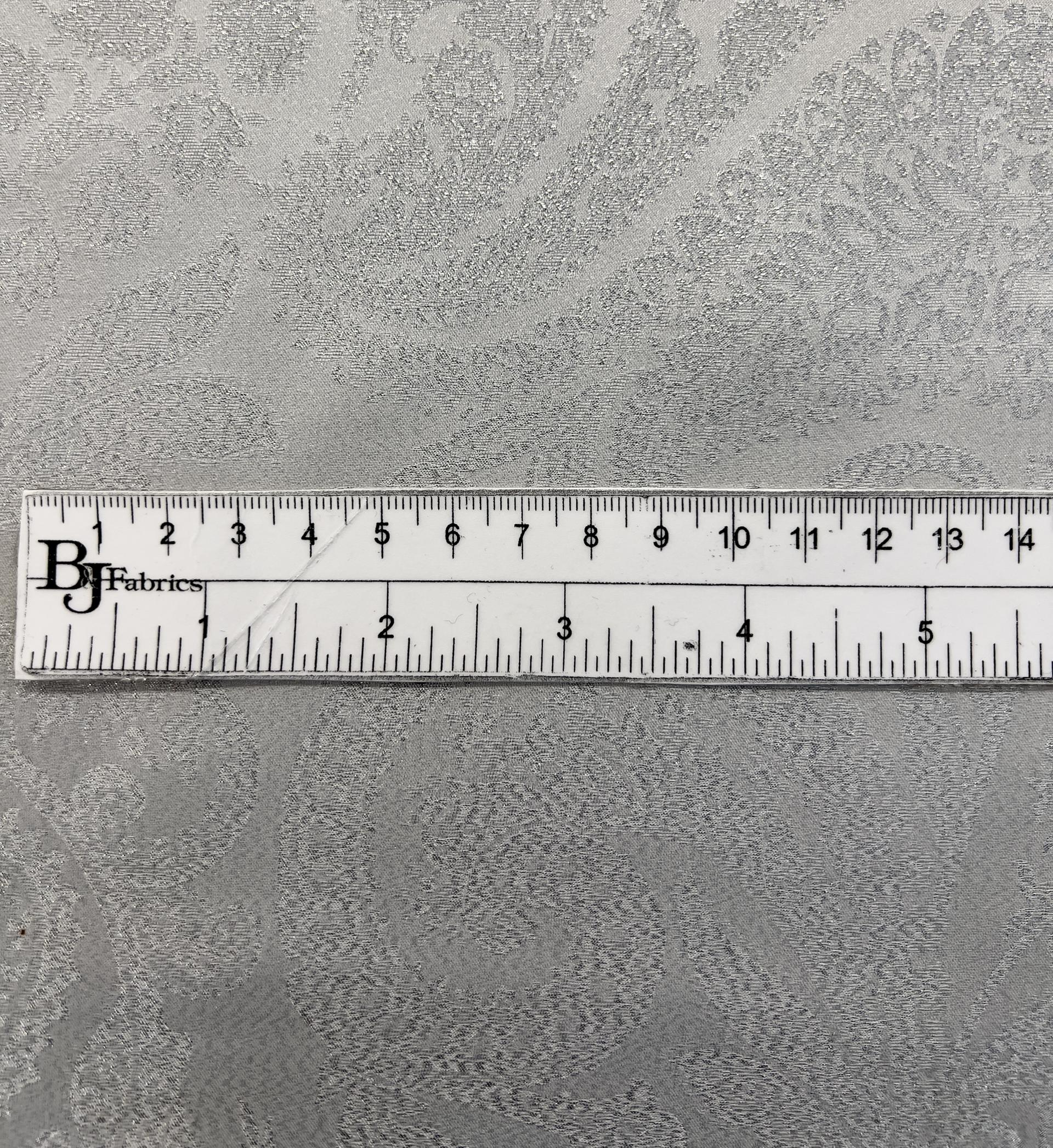 Italian Silk Lamé Charmeuse Jacquard in Silver White