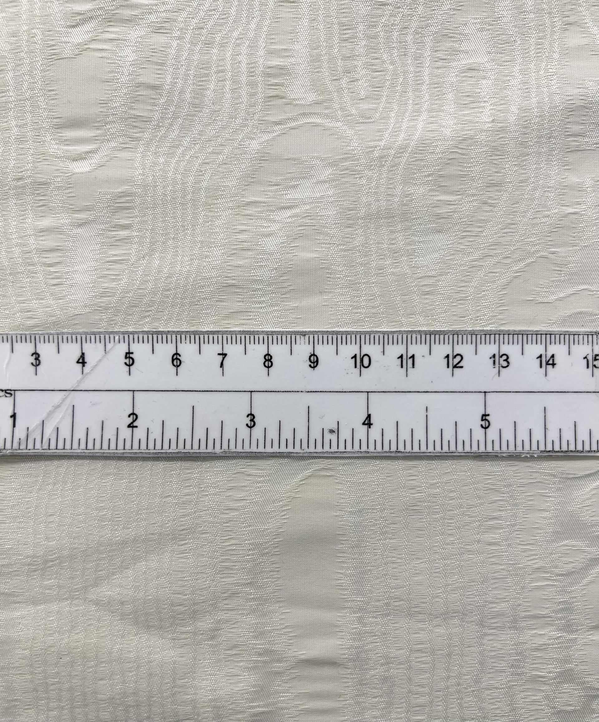 Polyester Moiré in Ivory