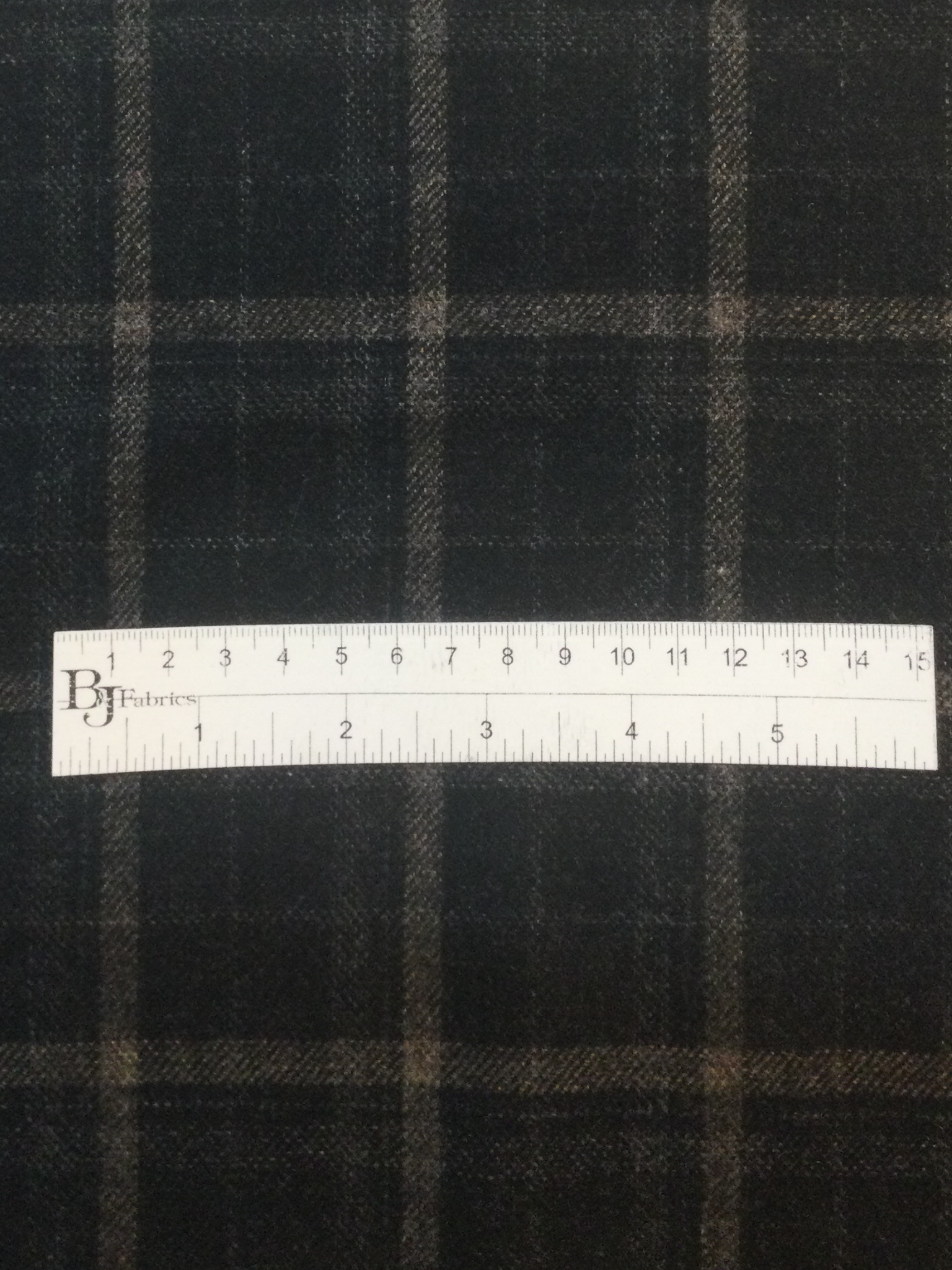 Italian Wool Cashmere Plaid in Ash Black