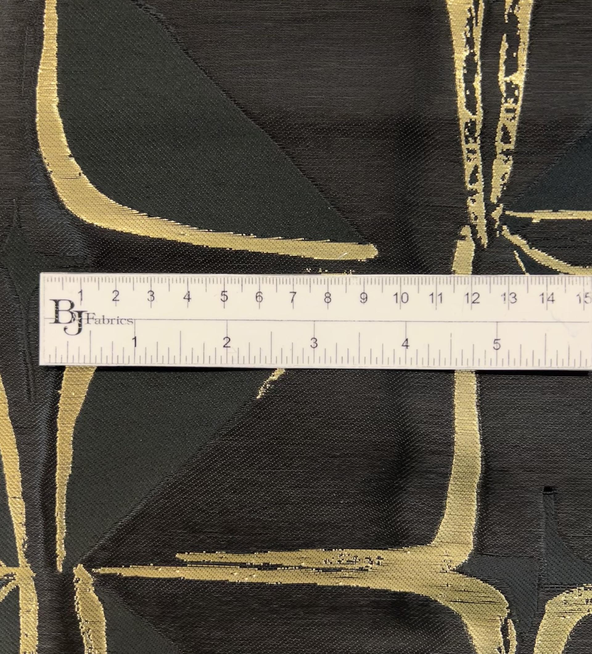 Geometric Lamé Liquid Fil Coupe Brocade in Gold Black
