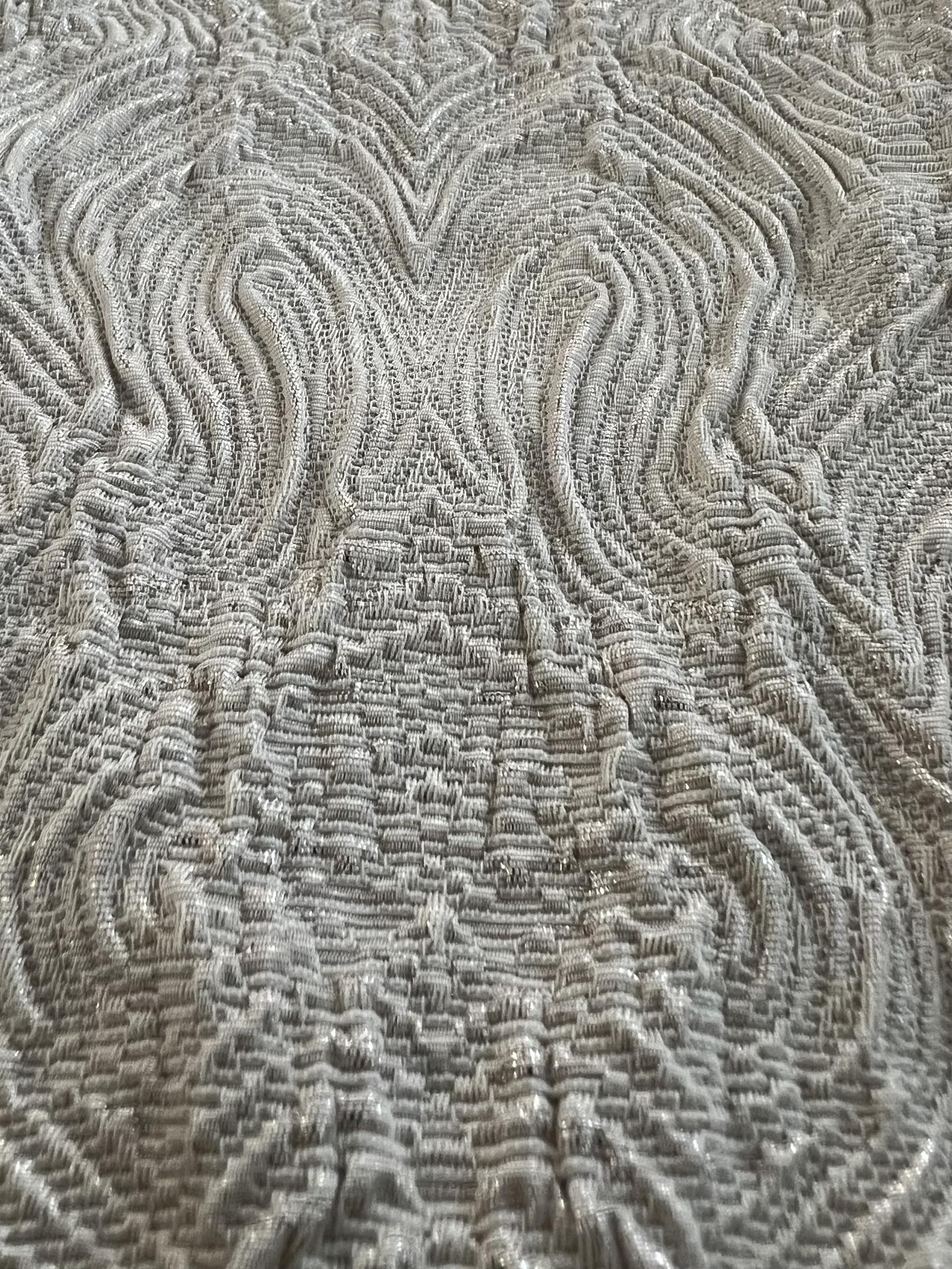 Stretch Cloqué in Lurex Gold