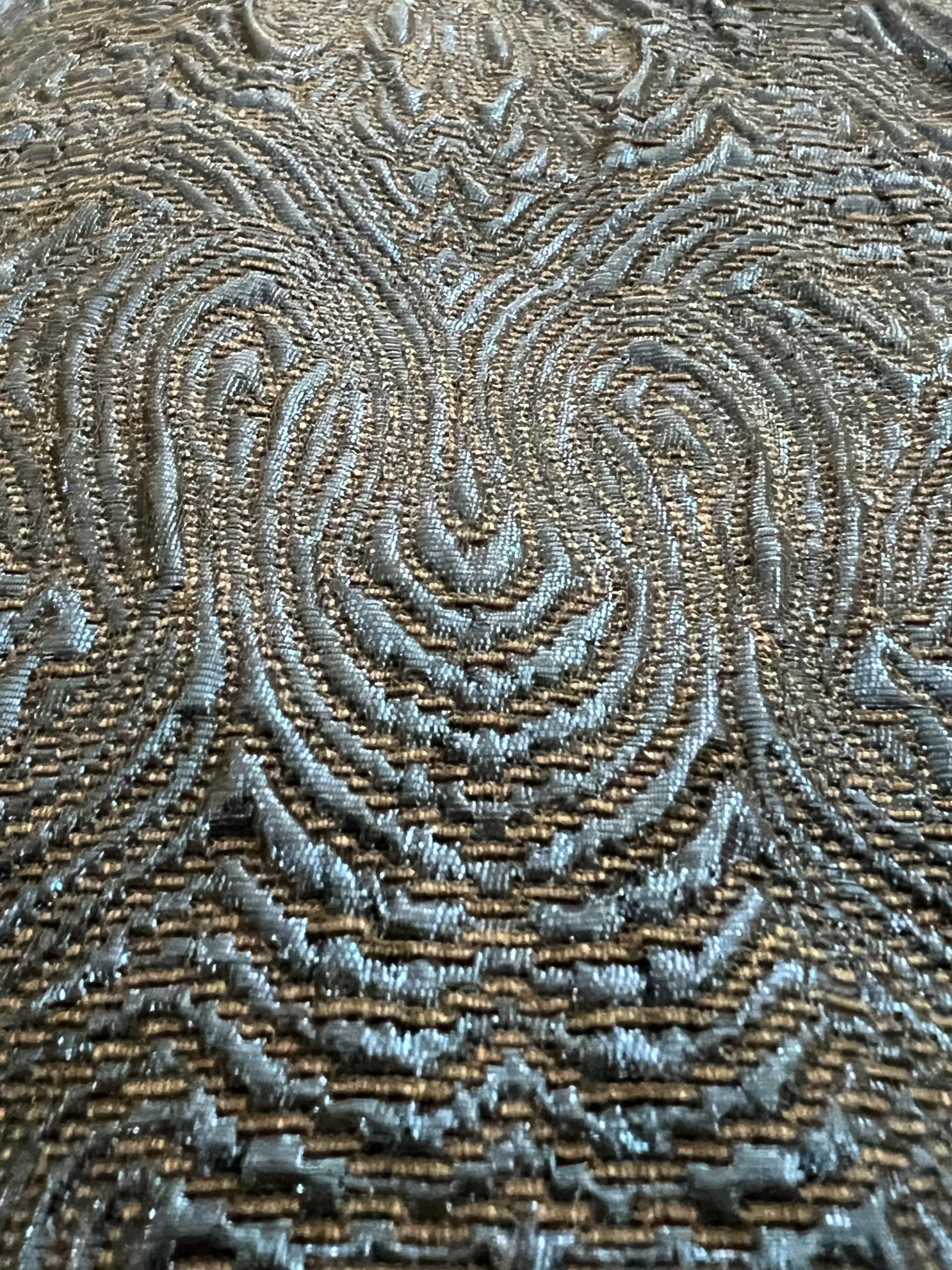 Stretch Cloqué in Blue Lurex + Brown