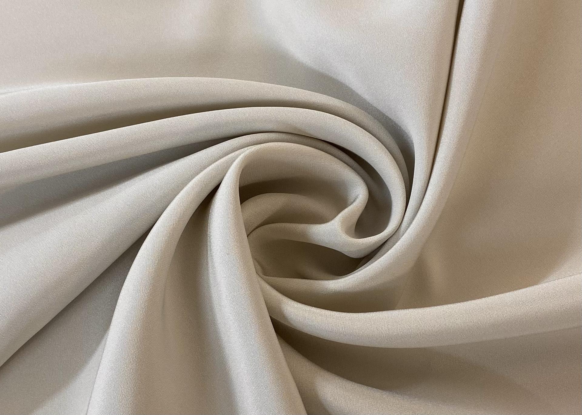  4-Ply Silk In Beige