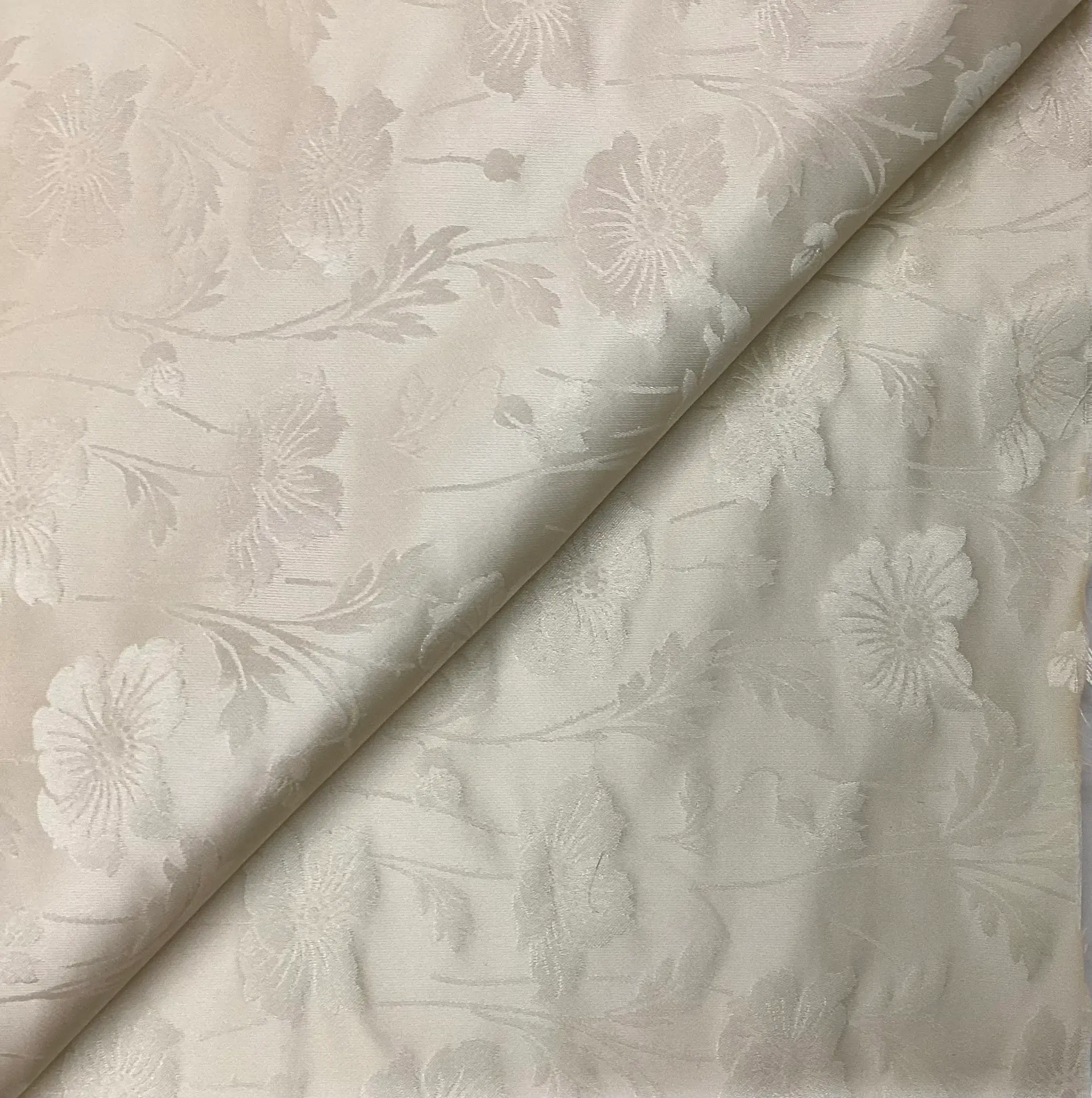 100% Pure Silk Damask In Antique Ivory