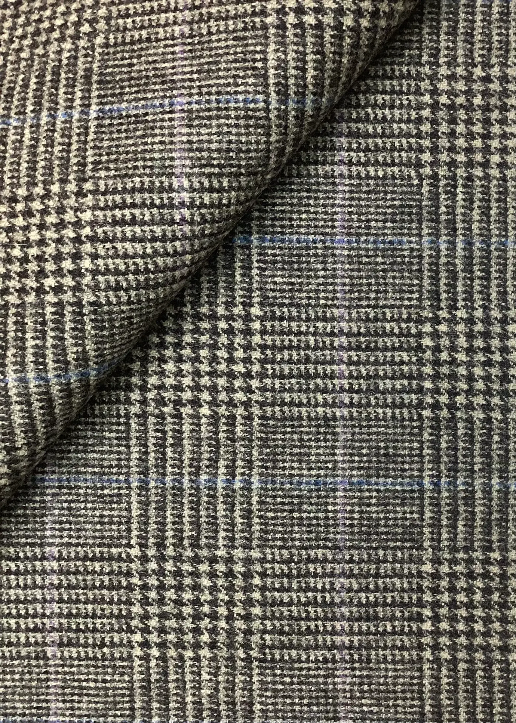 Made in Italy 95% Wool Super 120's 5% Cashmere Plaid In Grey