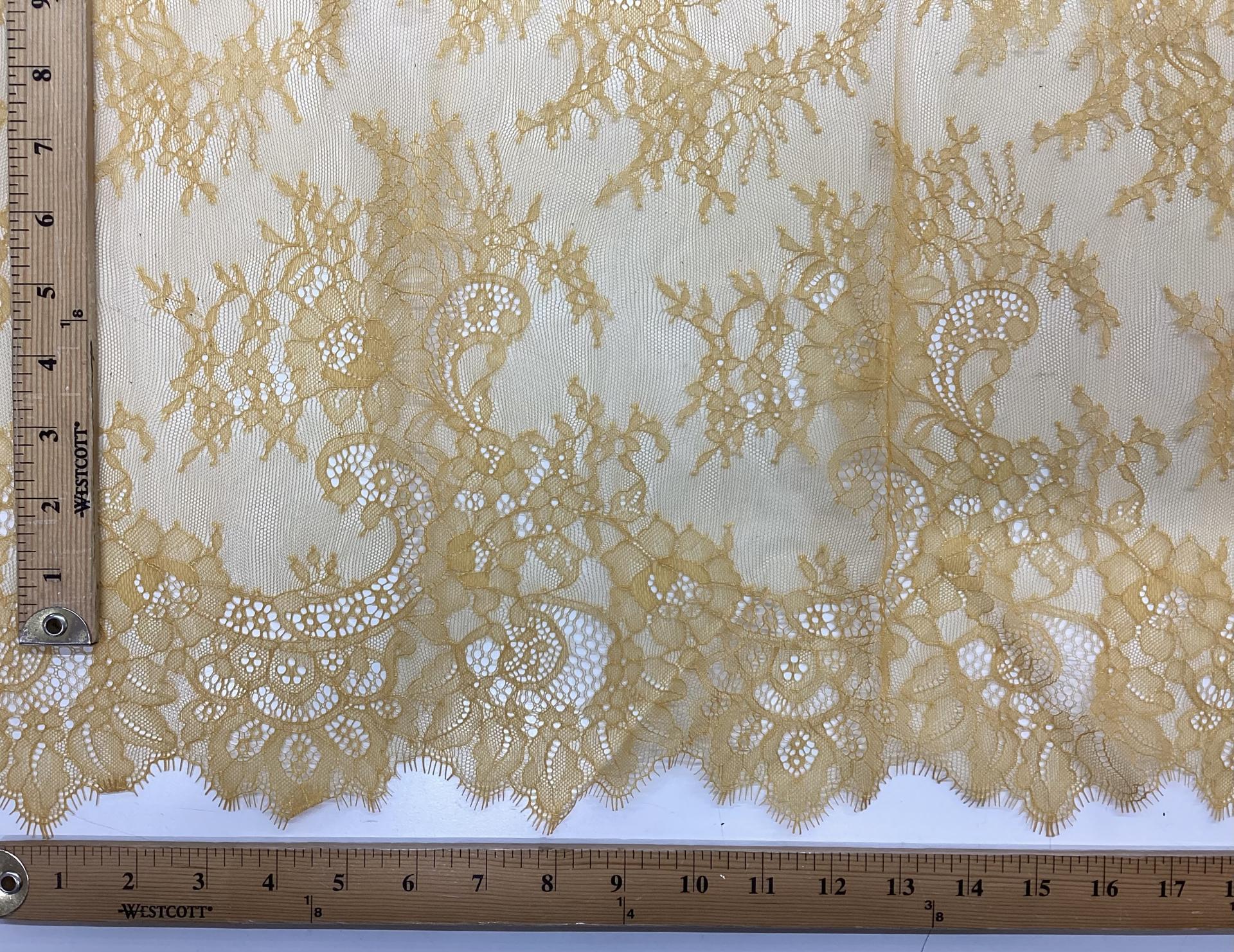 Chantilly Lace in Sunflower