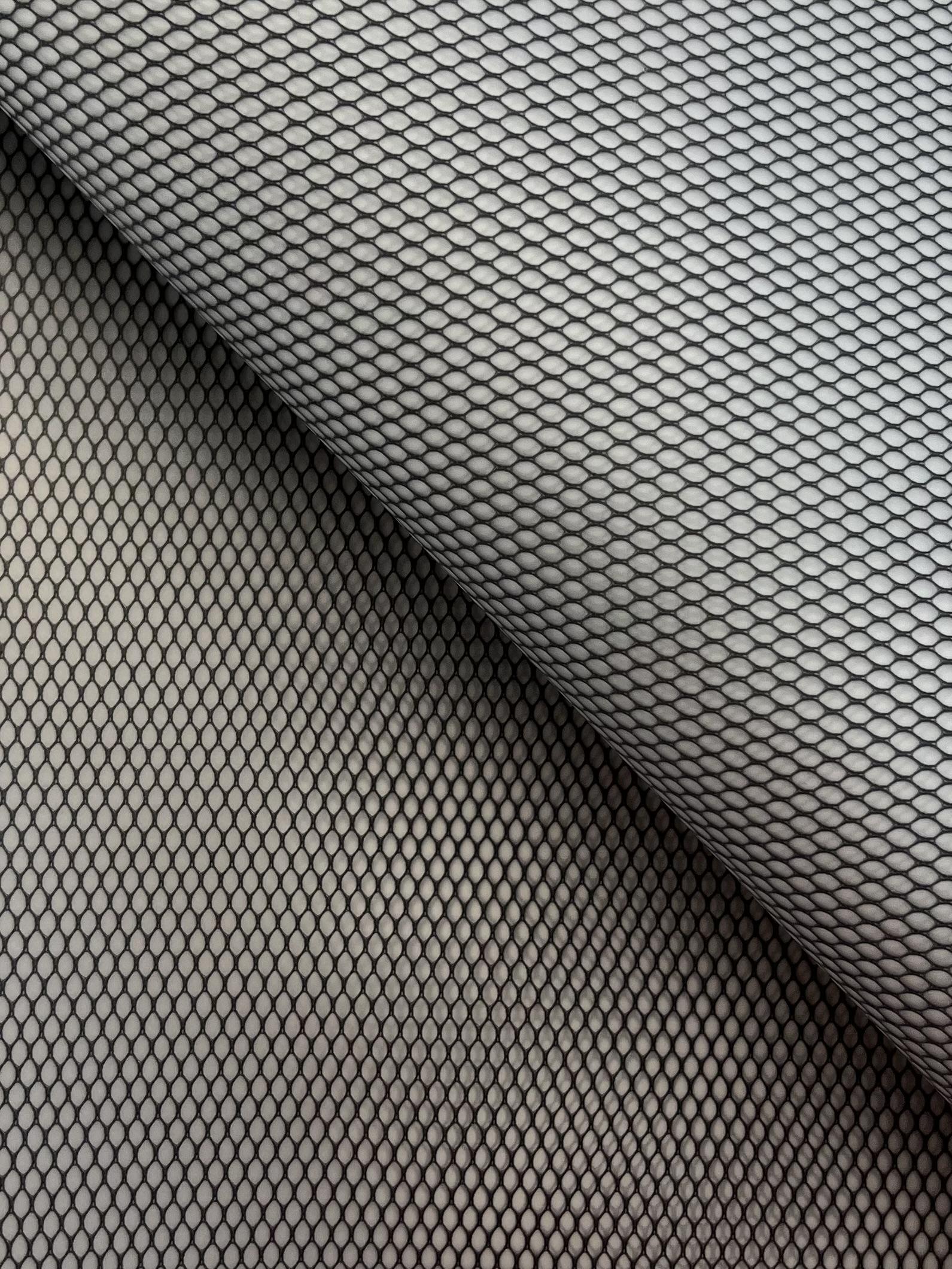Fishnet in Acetate-blend Frosted PVC in Black