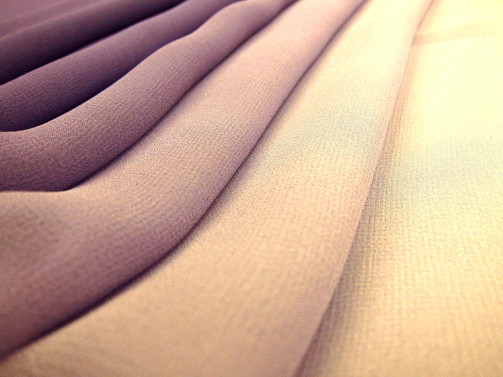 Silk Ombré Chiffon in Grape I2
