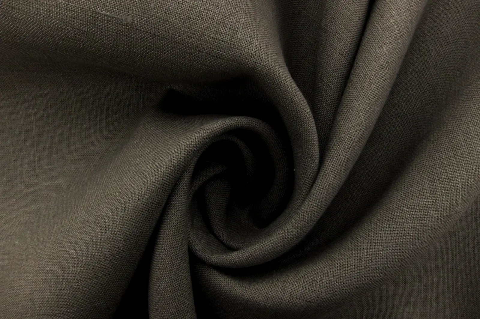 Imported Midweight Linen in Khaki