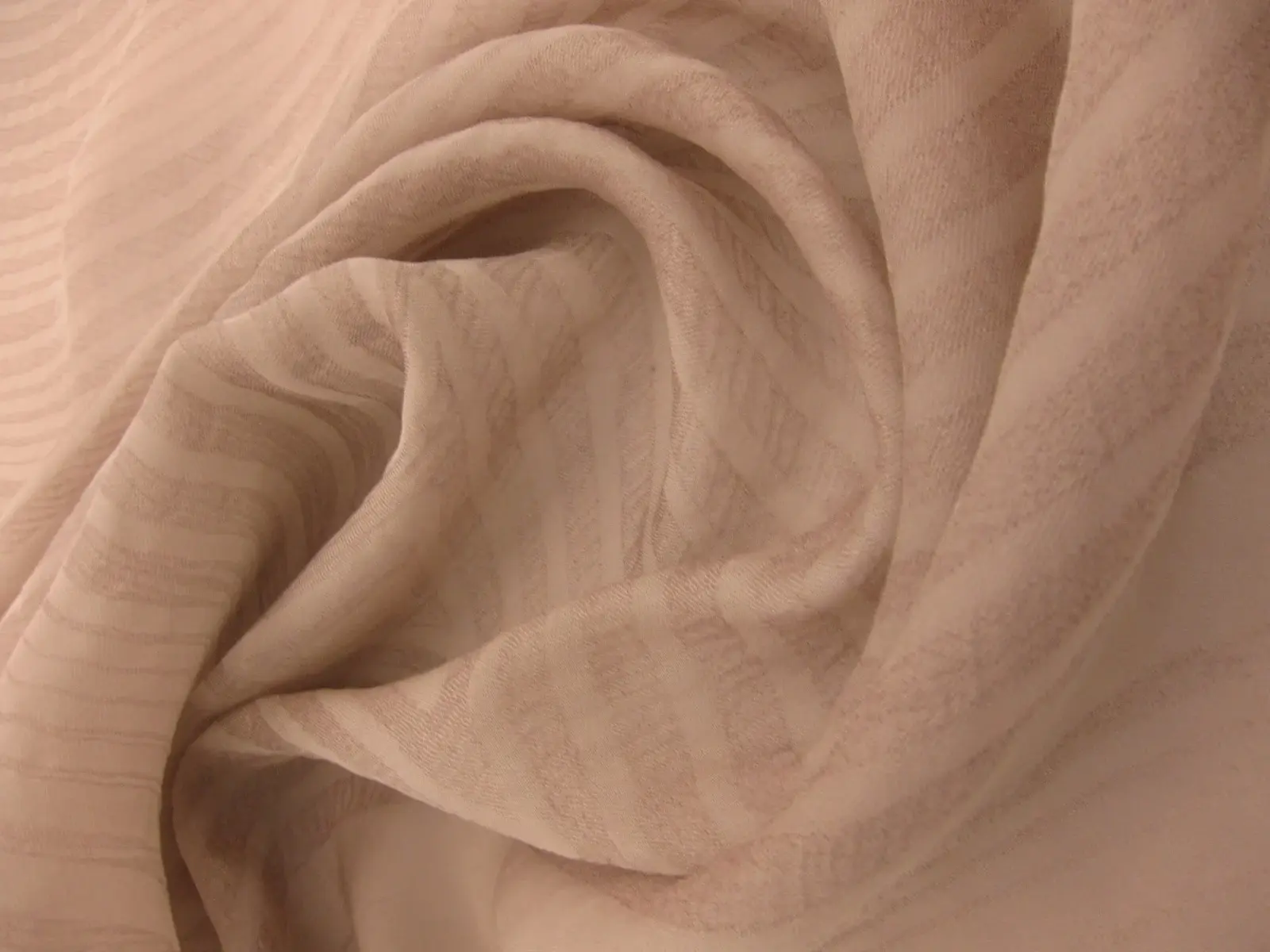 Calvin Klein Novelty Silk Jacquard Georgette2