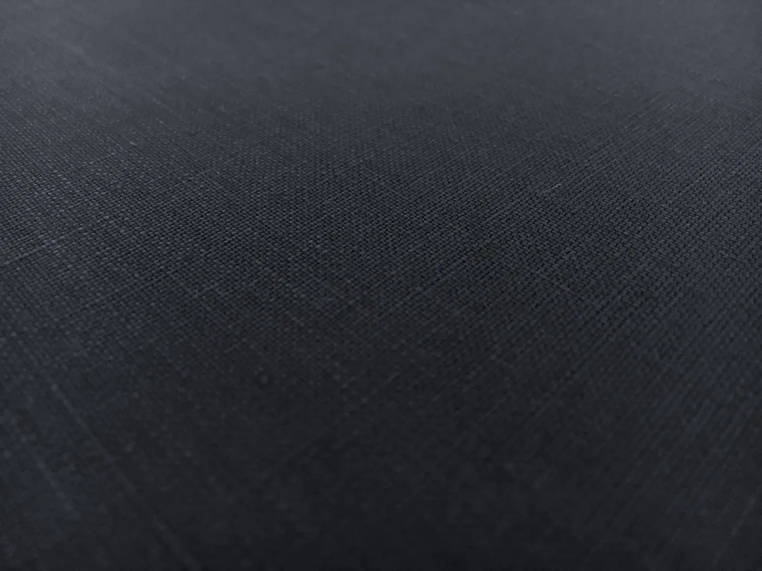 Linen Suiting in Navy0