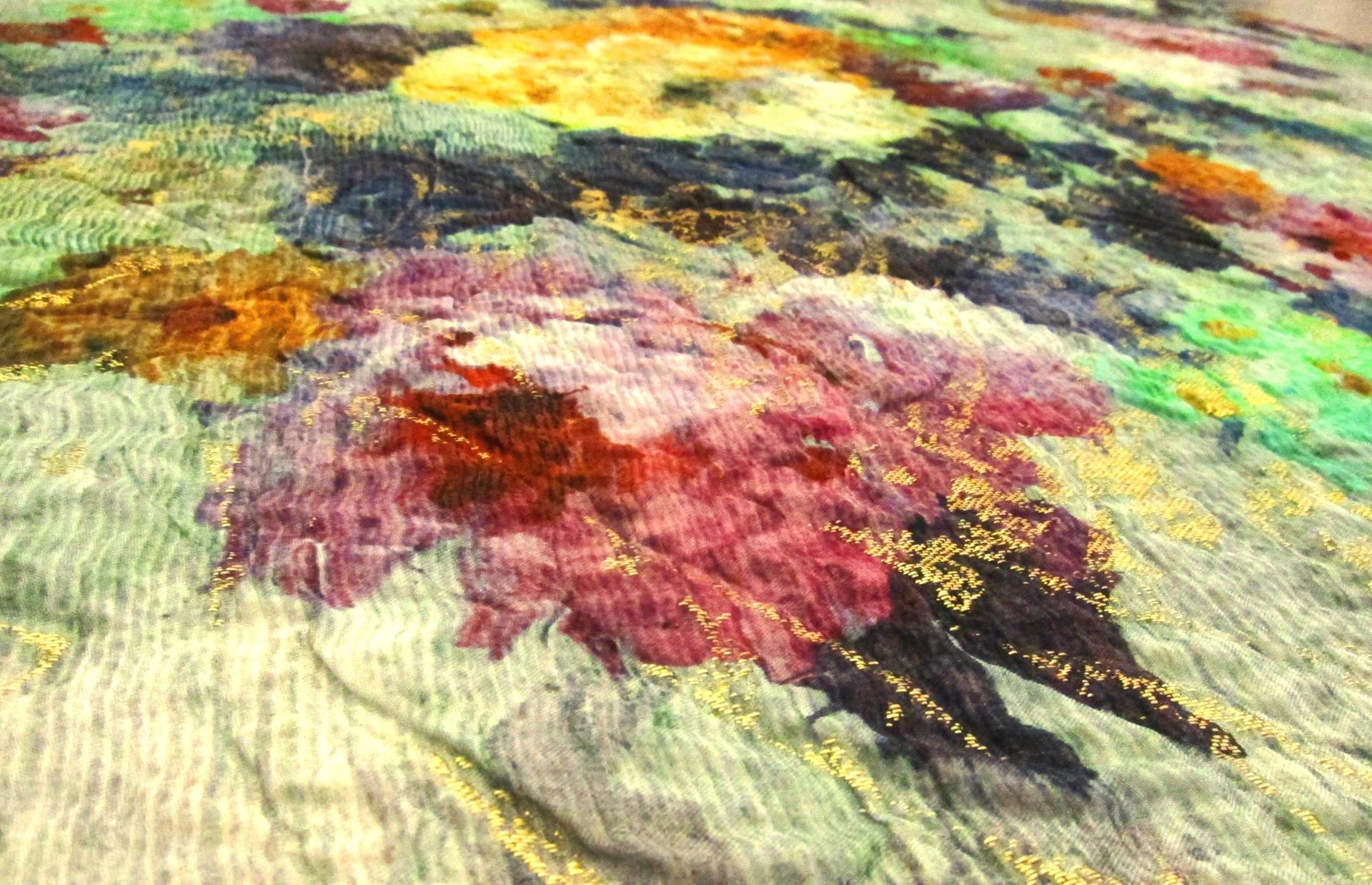 Metallic Silk Blend Cloqué2