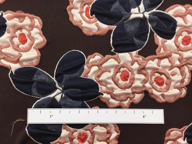 Floral Cloqué Brocade1