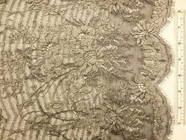 Metallic Chantilly Lace0