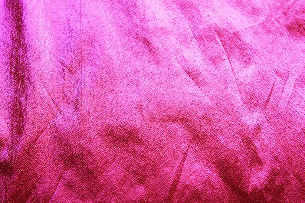 Tissue Lamé in Cerise