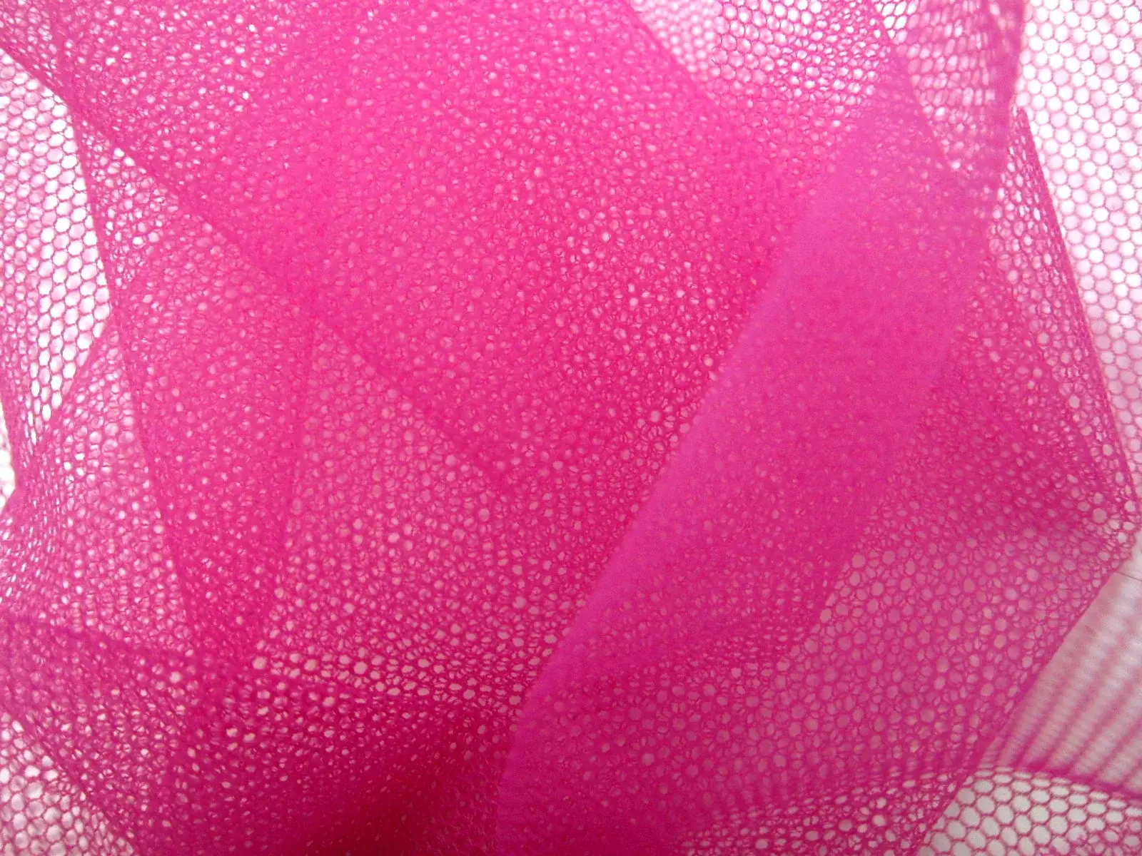 Italian Nylon Tulle in Ciclamino