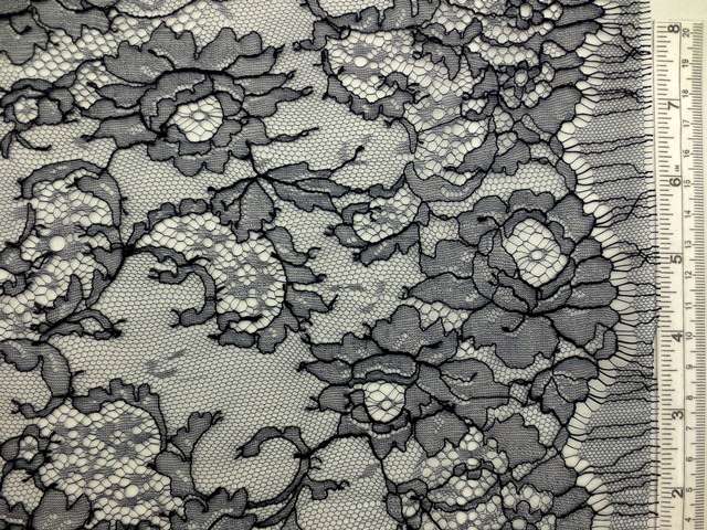 Chantilly Lace0