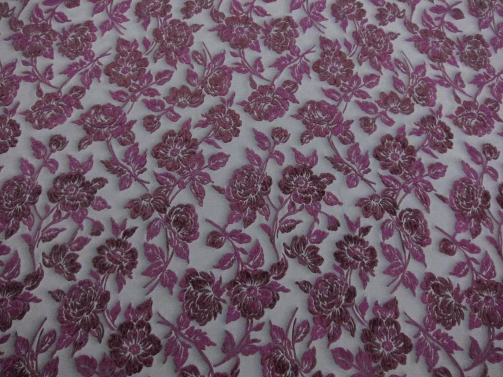 Silk Blend Metallic Cloque0