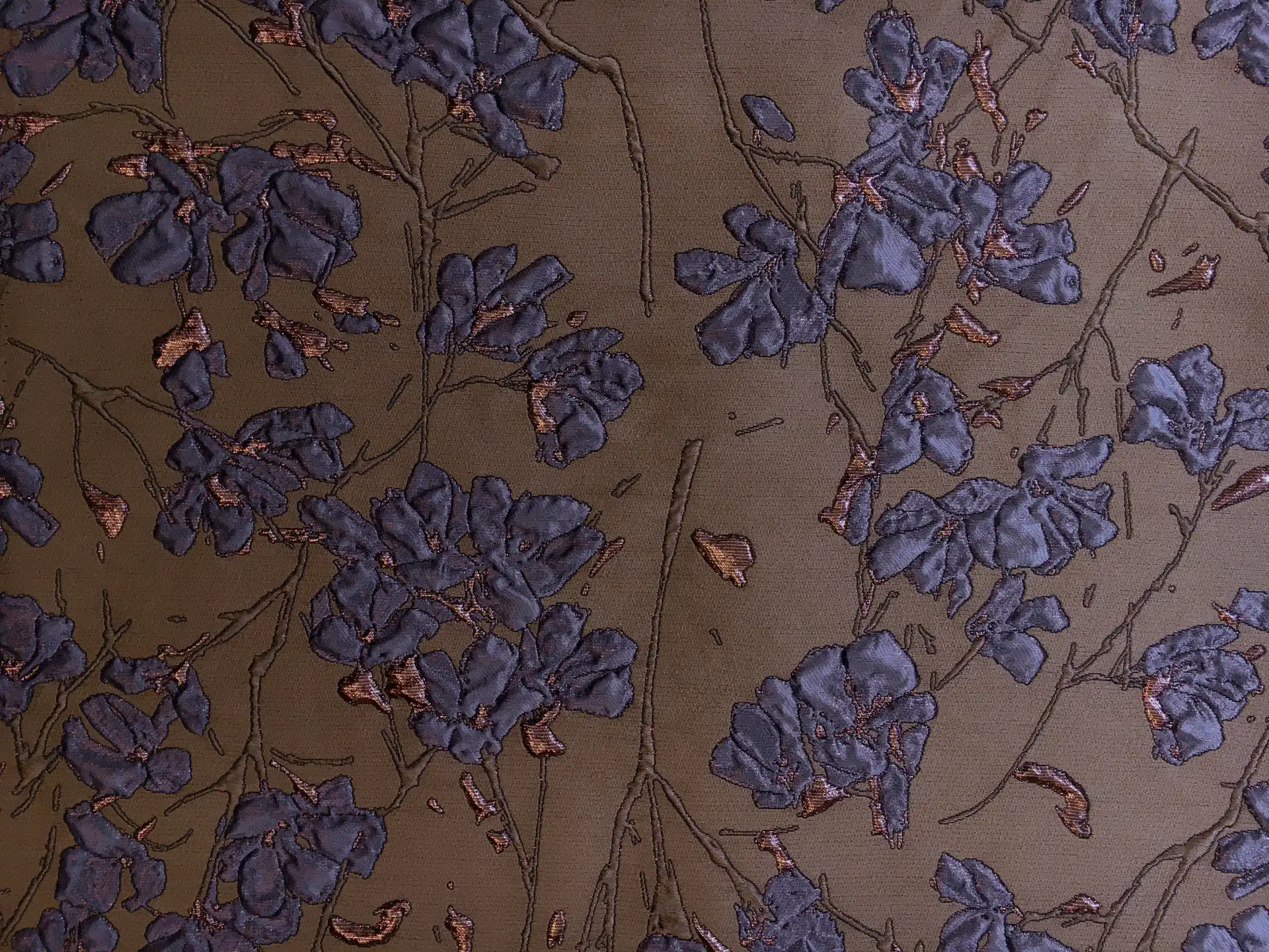 Metallic Floral Cloqué Brocade