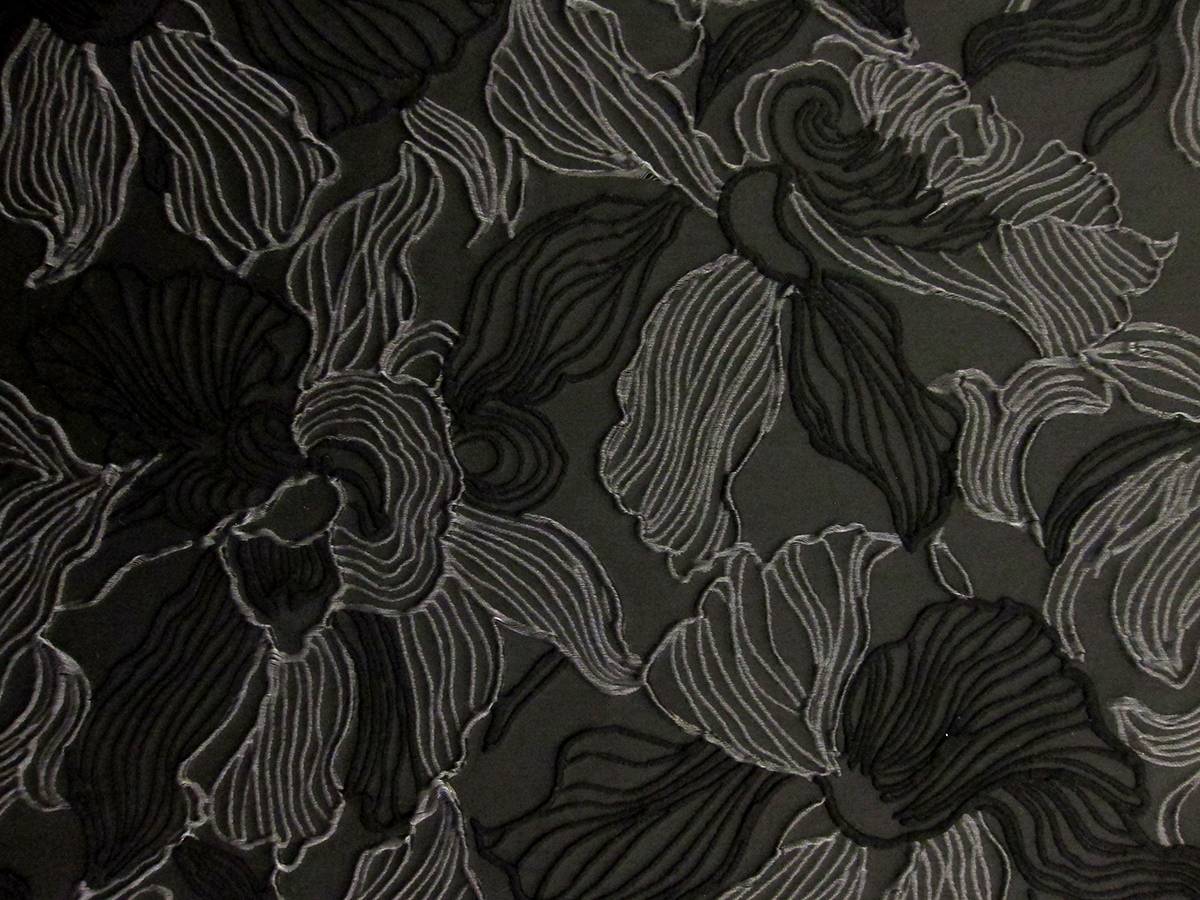 Wool and Polyester Blend Organza Cloqué0