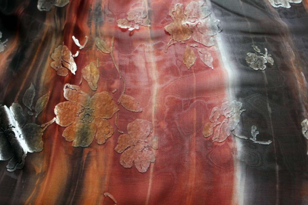 Silk Rayon Burn Out Velvet0