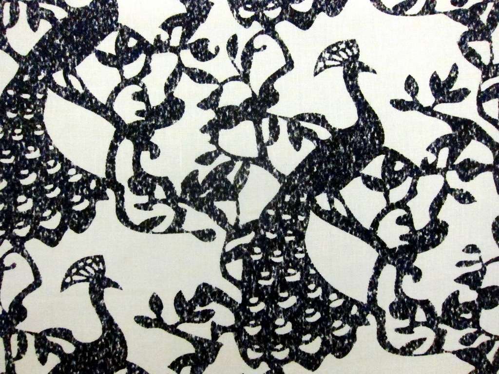 Linen Upholstery Peacock Print0