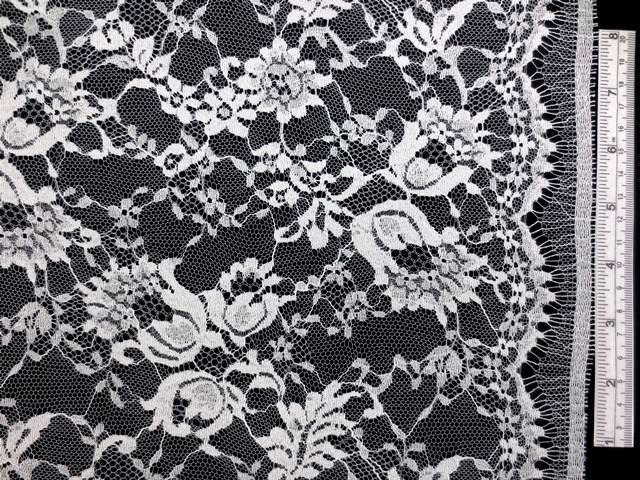 Chantilly Lace0
