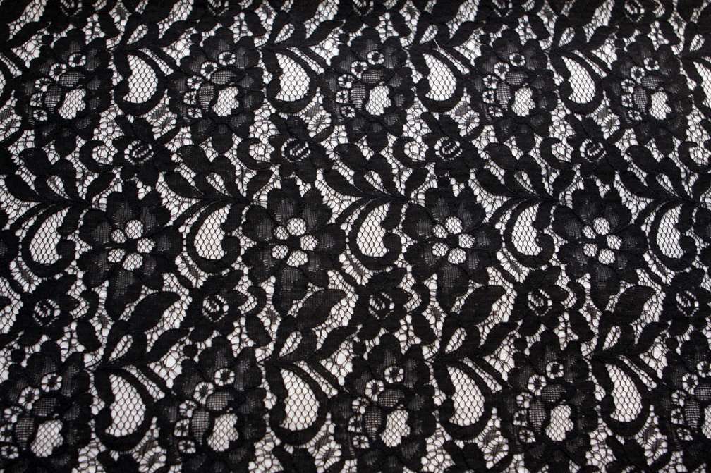 Fused Lace on Boiled Wool Blend0