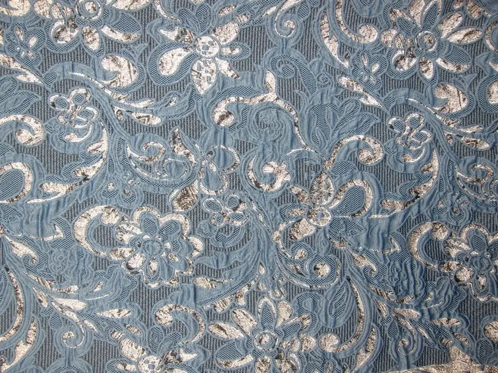 Metallic Cloque0