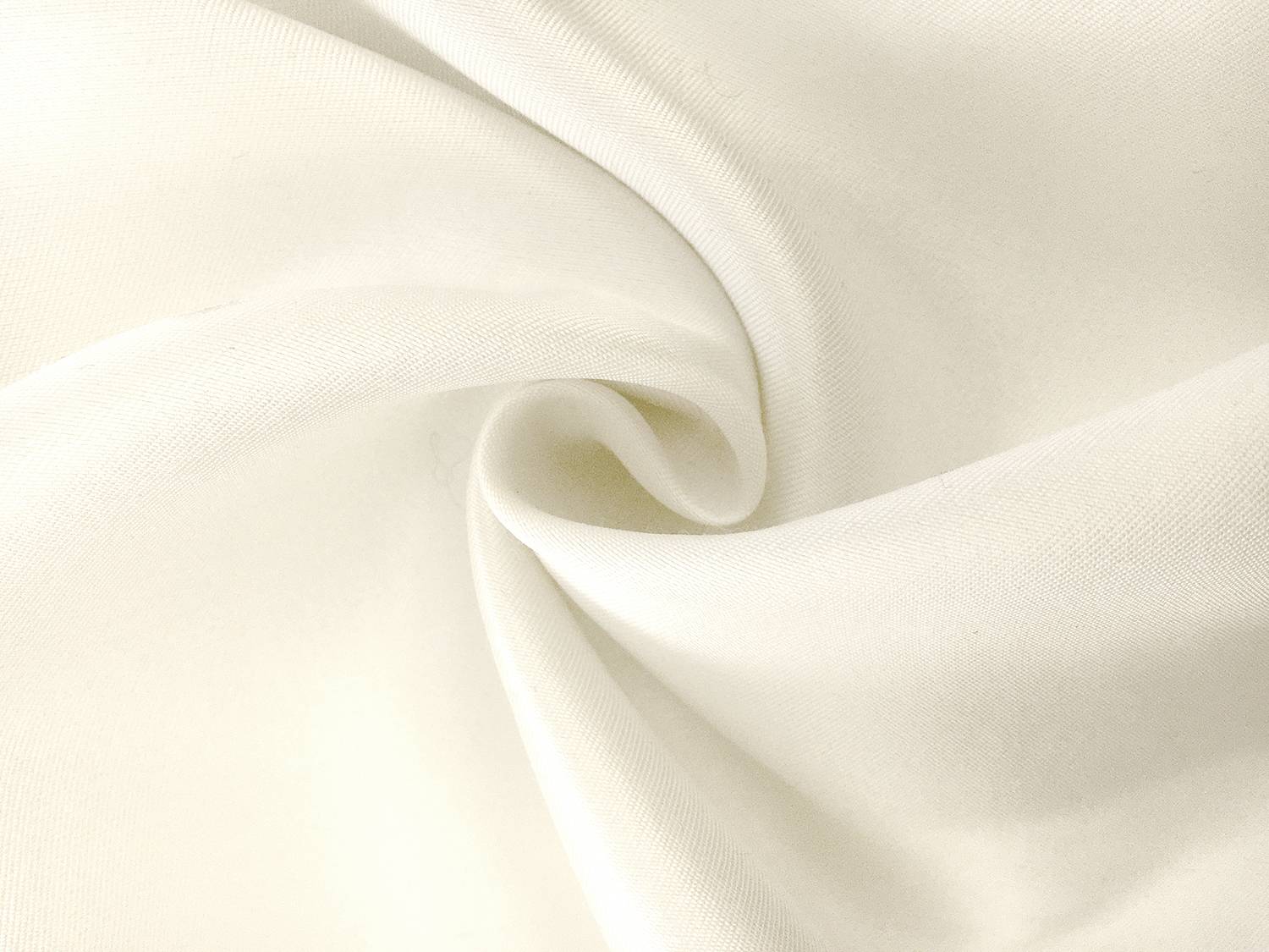 Silk and Wool in Silk White0