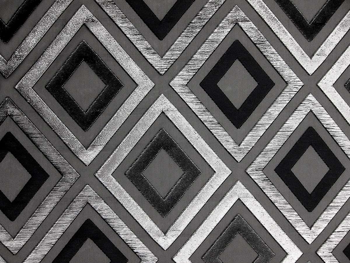 Silk Blend Metallic Fil Coupé Organza0