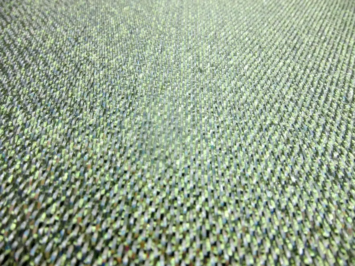 Opalescent Silk Metallic0
