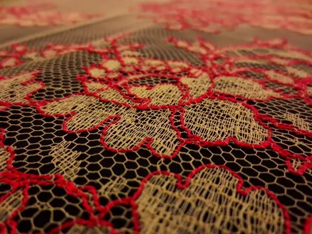 Chantilly Lace2