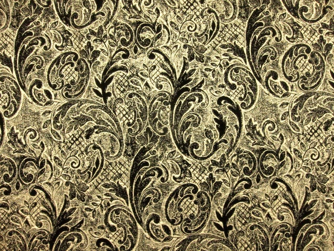 Silk Blend Metallic Brocade0