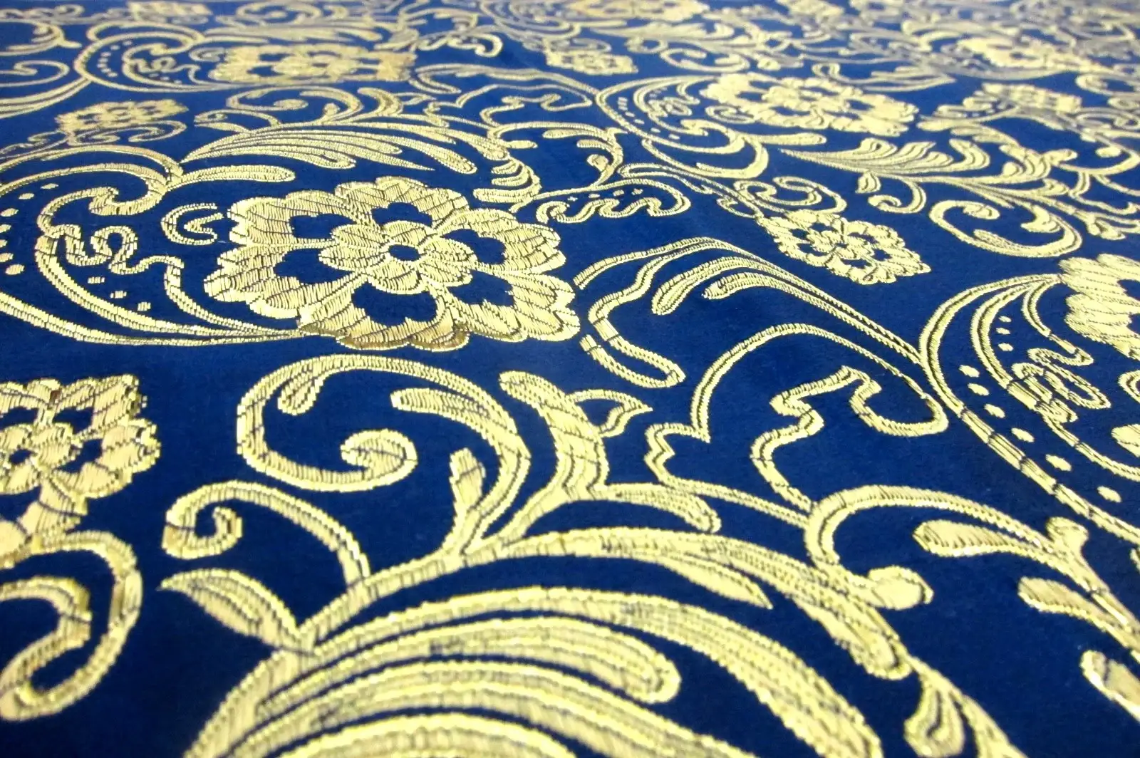 Metallic Brocade2